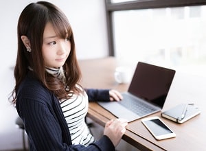 赤帽の茜さや01